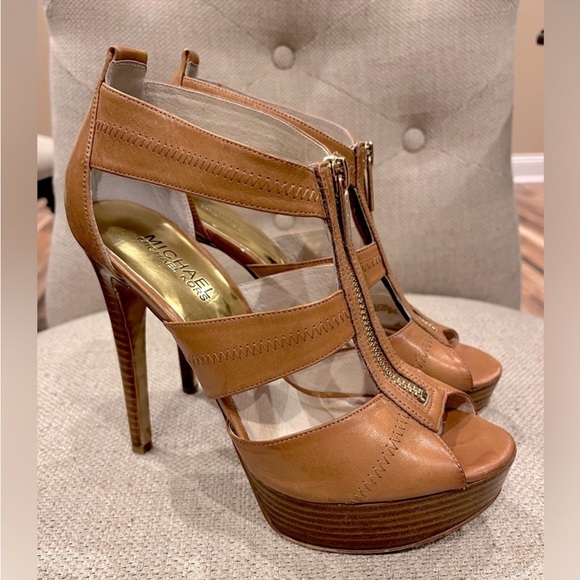 Michael Kors Size 7 leather Berkley platform heels ; color “luggage” - Picture 1 of 11